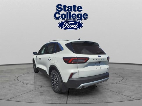 New 2024 Ford Escape SE image 4
