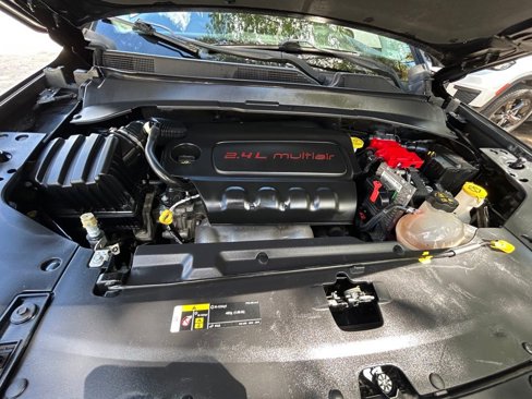 Used 2021 Jeep Compass Latitude image 15