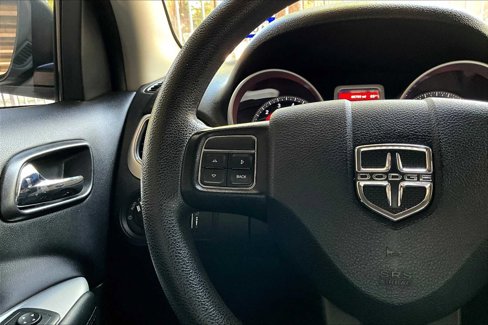 Used 2017 Dodge Journey SE image 23