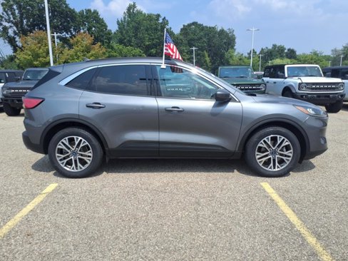 Certified 2022 Ford Escape SEL image 9