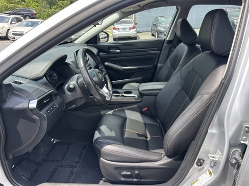Used 2022 Nissan Altima 2.5 SR image 11