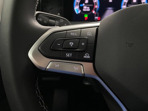 New 2025 Volkswagen Tiguan S image 15