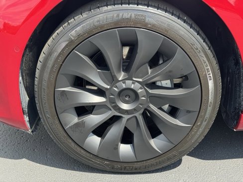Used 2019 Tesla Model 3 Standard Range image 16