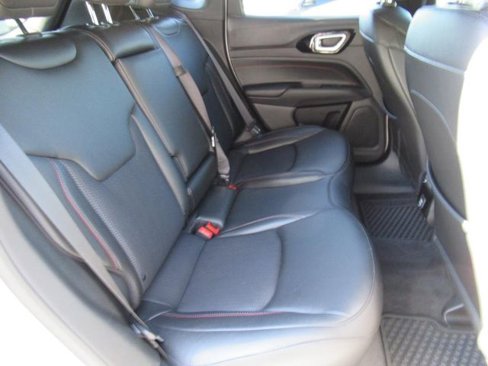 Used 2024 Jeep Compass Trailhawk image 29