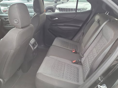 Used 2024 Chevrolet Equinox LT image 11