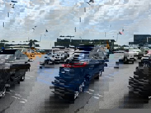 Certified 2023 Ford Edge SEL w/ Convenience Package image 5