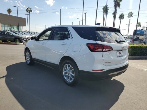 Used 2024 Chevrolet Equinox LT image 3