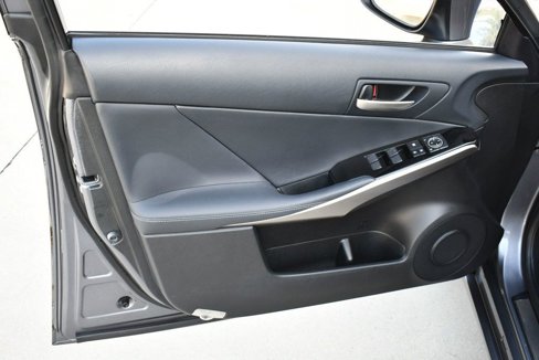 Used 2018 Lexus IS 300 image 35