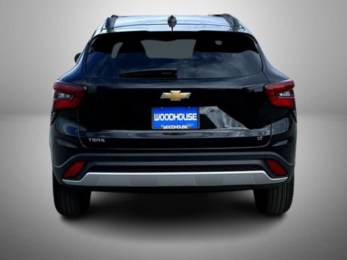 New 2026 Chevrolet Trax LT w/ Driver Confidence Package image 6