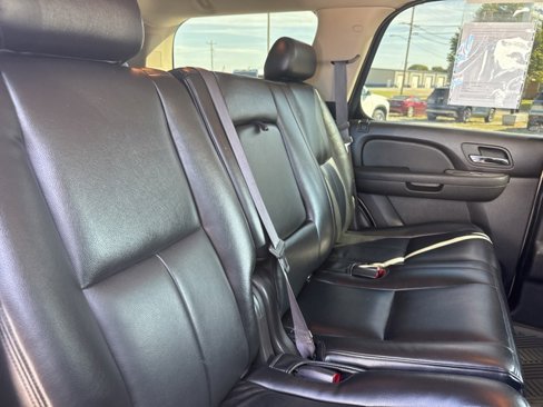 Used 2010 Chevrolet Tahoe LS image 13