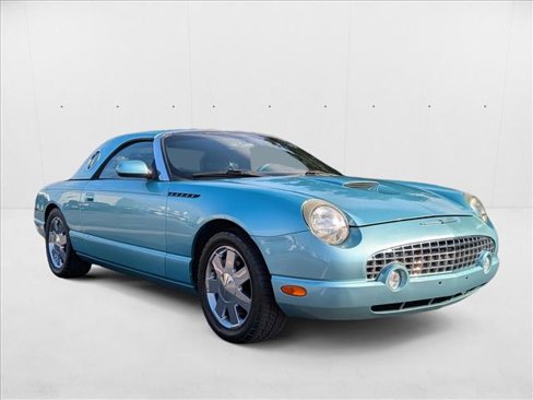 Used 2002 Ford Thunderbird image 3