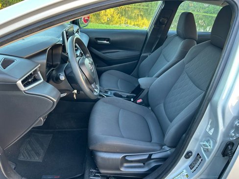 Used 2021 Toyota Corolla LE image 14