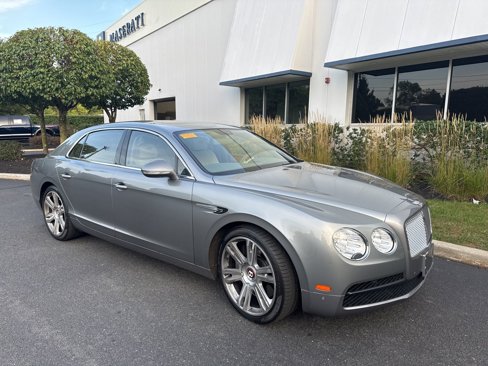 Used 2016 Bentley Flying Spur V8 image 1