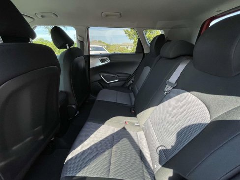 Certified 2024 Kia Soul LX w/ Option Group 015 image 23