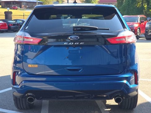 Used 2021 Ford Edge ST-Line image 4