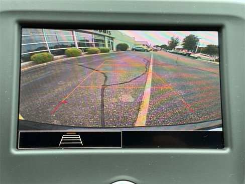 Used 2023 Chevrolet Equinox LT image 19