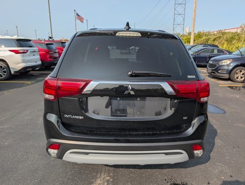Used 2020 Mitsubishi Outlander AWD image 8