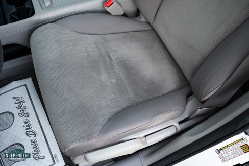Used 2012 Honda CR-V LX image 19