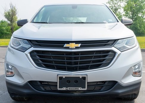 Used 2019 Chevrolet Equinox LS image 3
