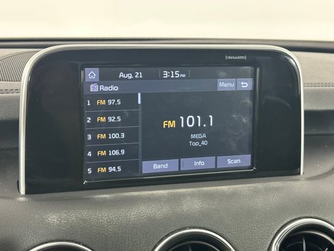 Used 2019 Kia Stinger image 24
