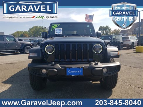 Used 2023 Jeep Wrangler Willys image 11