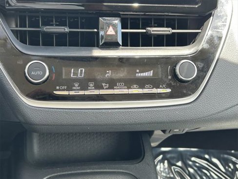 Certified 2023 Toyota Corolla LE image 25