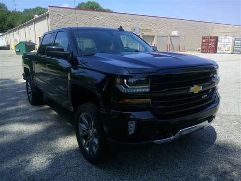 Used 2018 Chevrolet Silverado 1500 LT w/ All Star Edition image 7