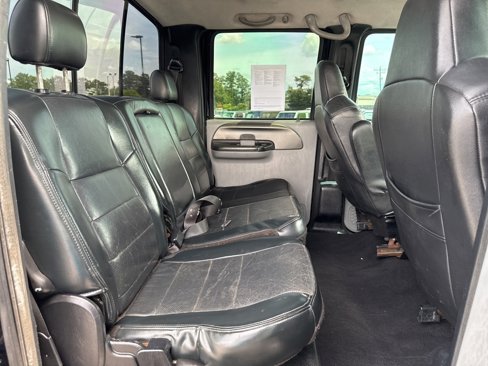 Used 2006 Ford F250 Lariat image 25