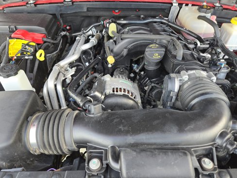Used 2022 Jeep Gladiator Willys image 27