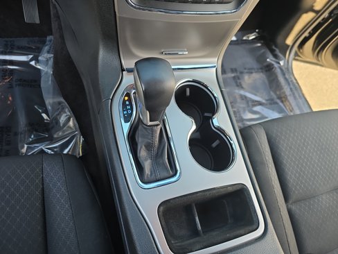 Used 2019 Jeep Grand Cherokee Laredo image 24