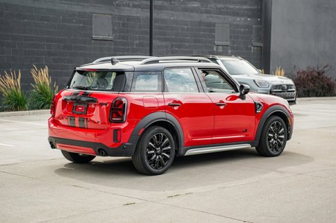 Certified 2023 MINI Cooper Countryman S w/ Signature Upholstery Package image 5