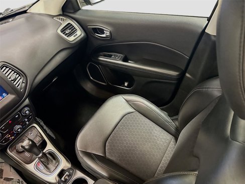 Used 2019 Jeep Compass Latitude w/ Popular Equipment Group image 22
