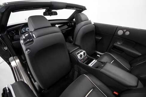 Used 2018 Rolls-Royce Dawn image 40