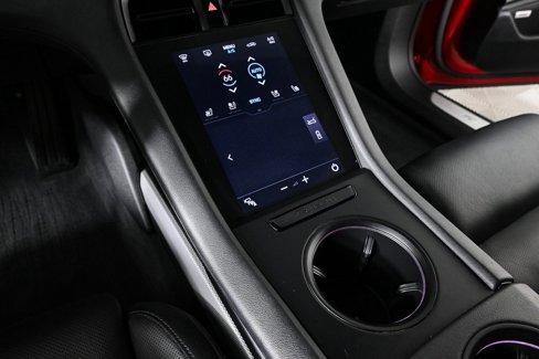 Certified 2020 Porsche Taycan 4S image 20
