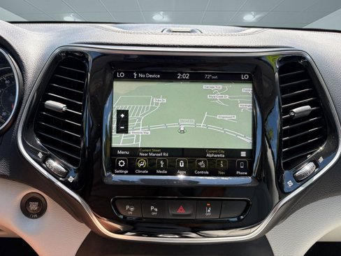 Used 2019 Jeep Cherokee Limited w/ Luxury Group image 28