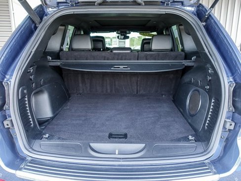 Used 2021 Jeep Grand Cherokee Limited w/ Luxury Group II image 31