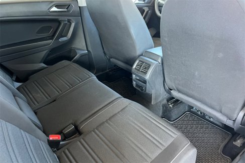 Used 2022 Volkswagen Tiguan S image 22