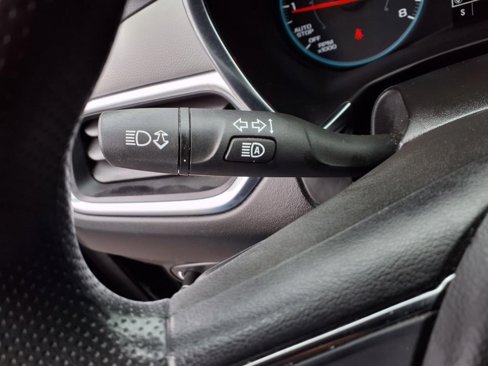 Certified 2021 Chevrolet Equinox LS w/ LPO, Blackout Package image 12