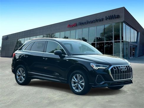 Certified 2025 Audi Q3 2.0T Premium image 7