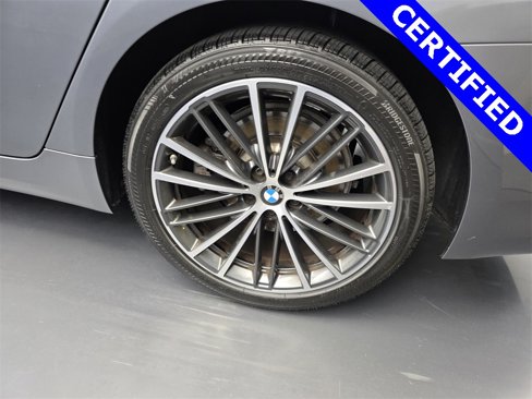 Certified 2022 BMW 530i w/ Premium Package image 19