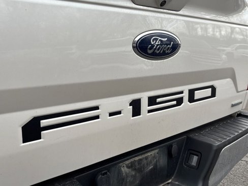 Used 2018 Ford F150 Lariat image 13