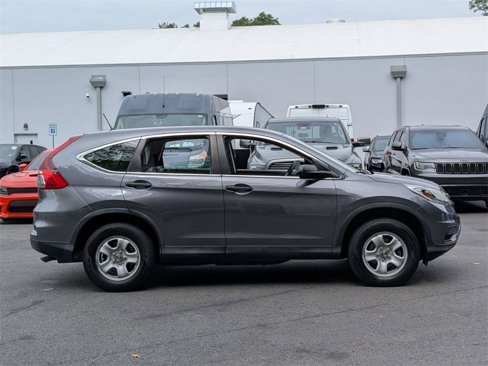 Used 2016 Honda CR-V LX image 2