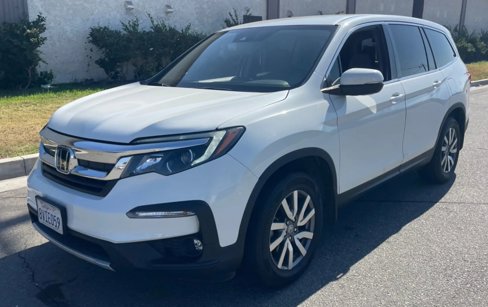 Used 2021 Honda Pilot EX image 2