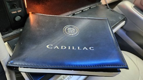 Used 1999 Cadillac De Ville Concours image 32