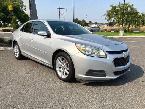 Used 2015 Chevrolet Malibu LT w/ Power Convenience Package image 3