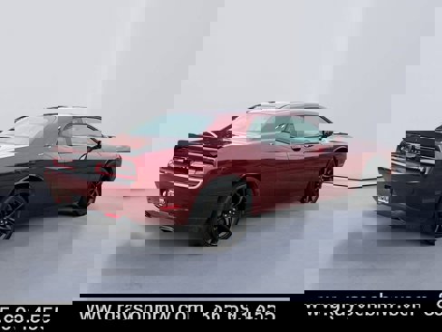Used 2018 Dodge Challenger SXT w/ Blacktop Package image 3