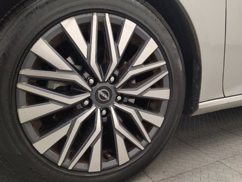 Used 2023 Nissan Altima 2.5 SV image 31