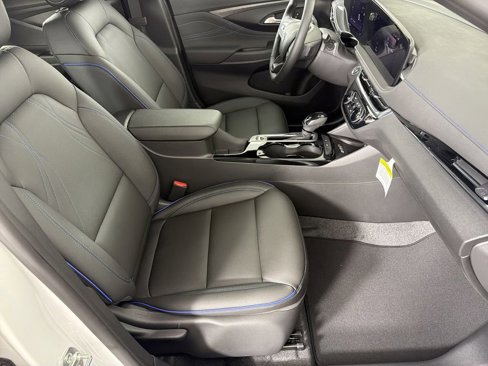 New 2025 Buick Envista Sport Touring w/ Convenience I Package image 11