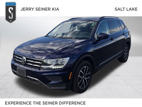 Used 2021 Volkswagen Tiguan SE w/ Panoramic Sunroof Package image 1