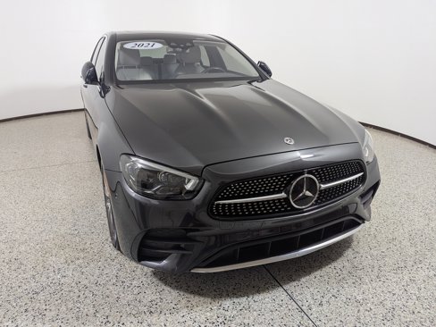 Used 2021 Mercedes-Benz E 450 4MATIC Sedan image 7